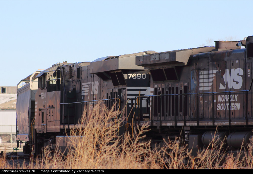 NS 7690